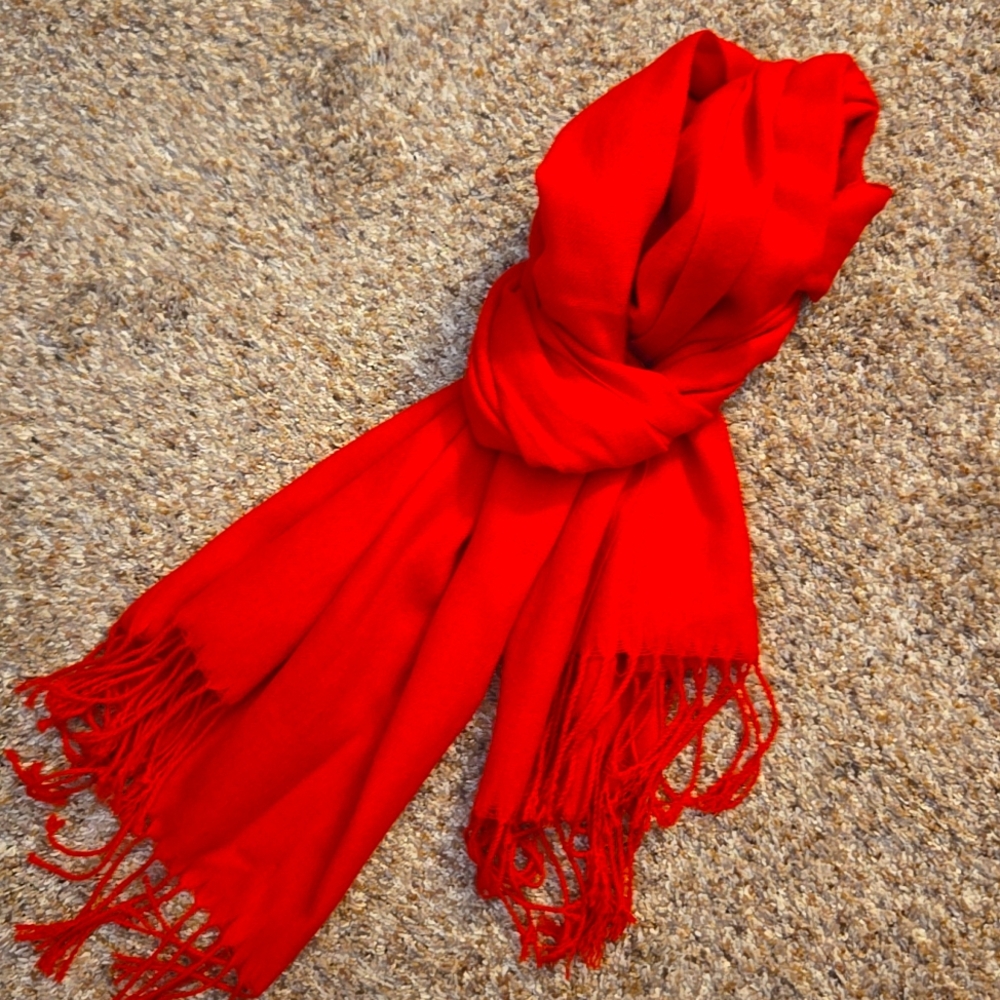 Scarf with Fringe - Picture 4 of 7